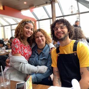 Meet your Posher, Cynthia